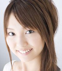 ホワイトニングで元の色よりも白い歯へ！