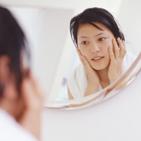 顎に痛みがある方へ　～顎関節症～